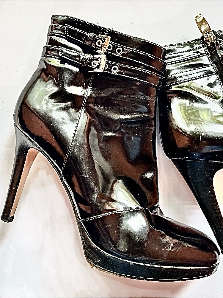 Gianvito Rossi Black Patent Leather Stiletto Heel Boots
